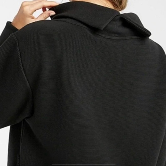 Varley Simon Sweatshirt, Black, Size Small - Picture 2 of 5